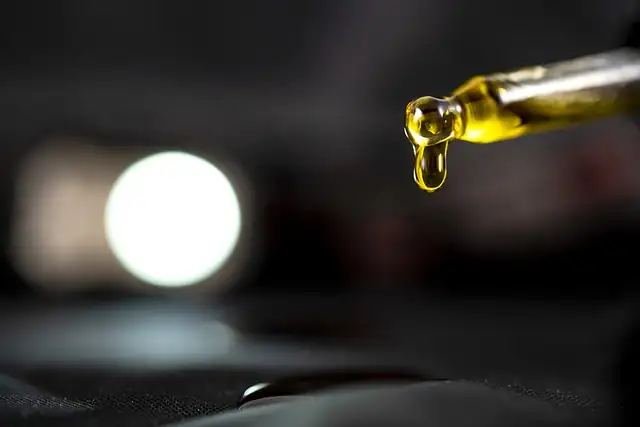 Aceite de Eucalipto para industria – calidad comercial Aceite de Eucalipto para industria – calidad comercial