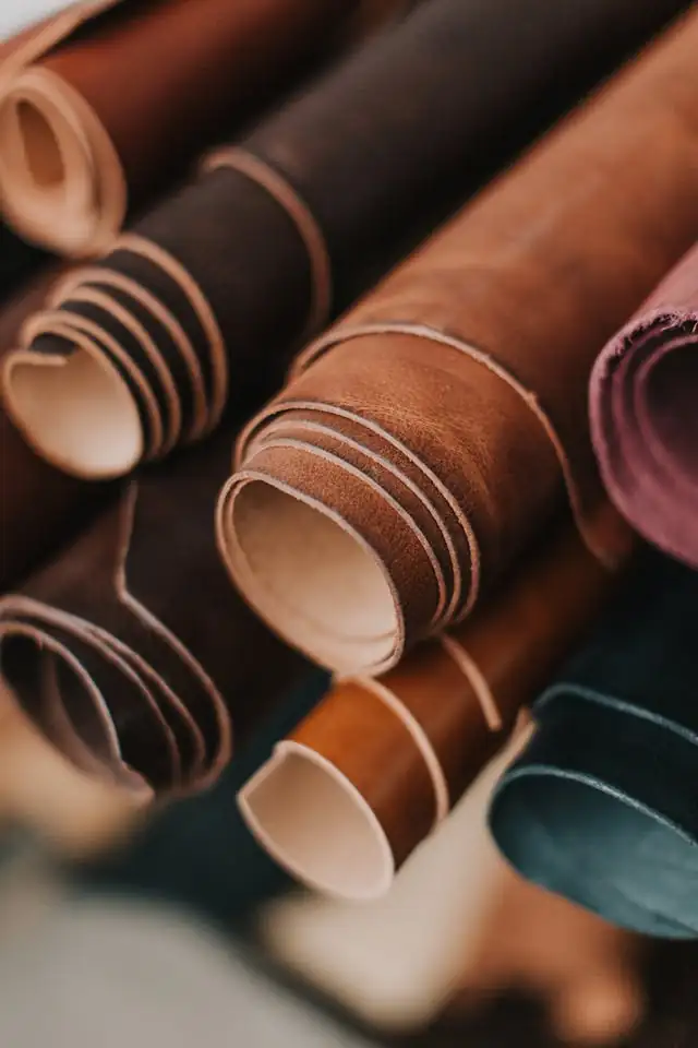 Leather Offcuts Purchase for export - commercial quality