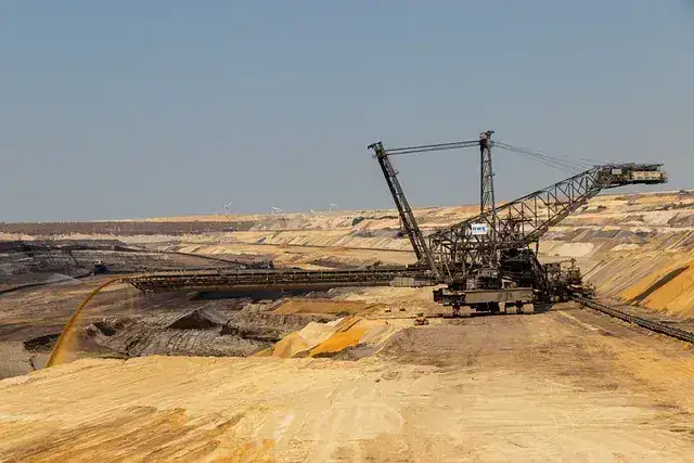 Sub-bituminous in bulk (mining) Sub-bituminous in bulk (mining)